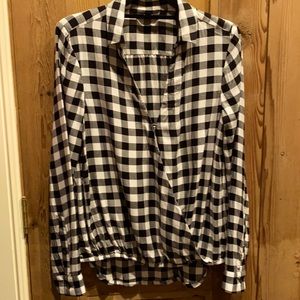 Madewell blouse for women. Size M